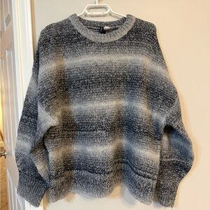 Divided Crew Neck Sweater